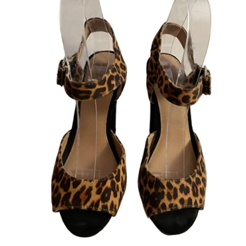 SM Leopard Platform Shoes Size 6